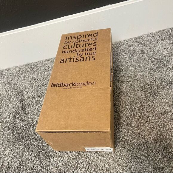 LAIDBACK LONDON Pemba Sandals - Picture 2 of 11